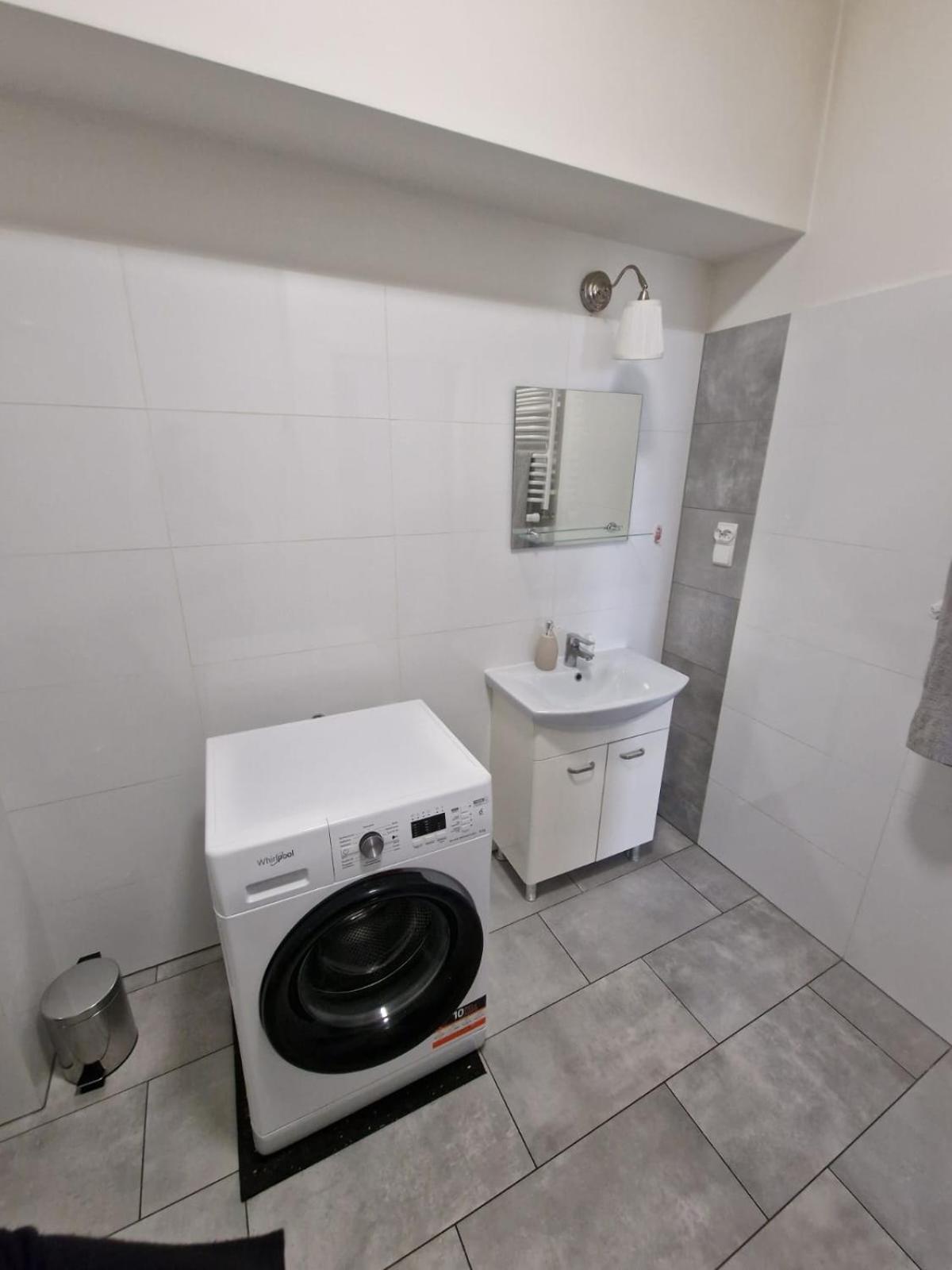 Apartament W Koninie Przy Ul. Wiosny Ludow Konin  Exterior foto